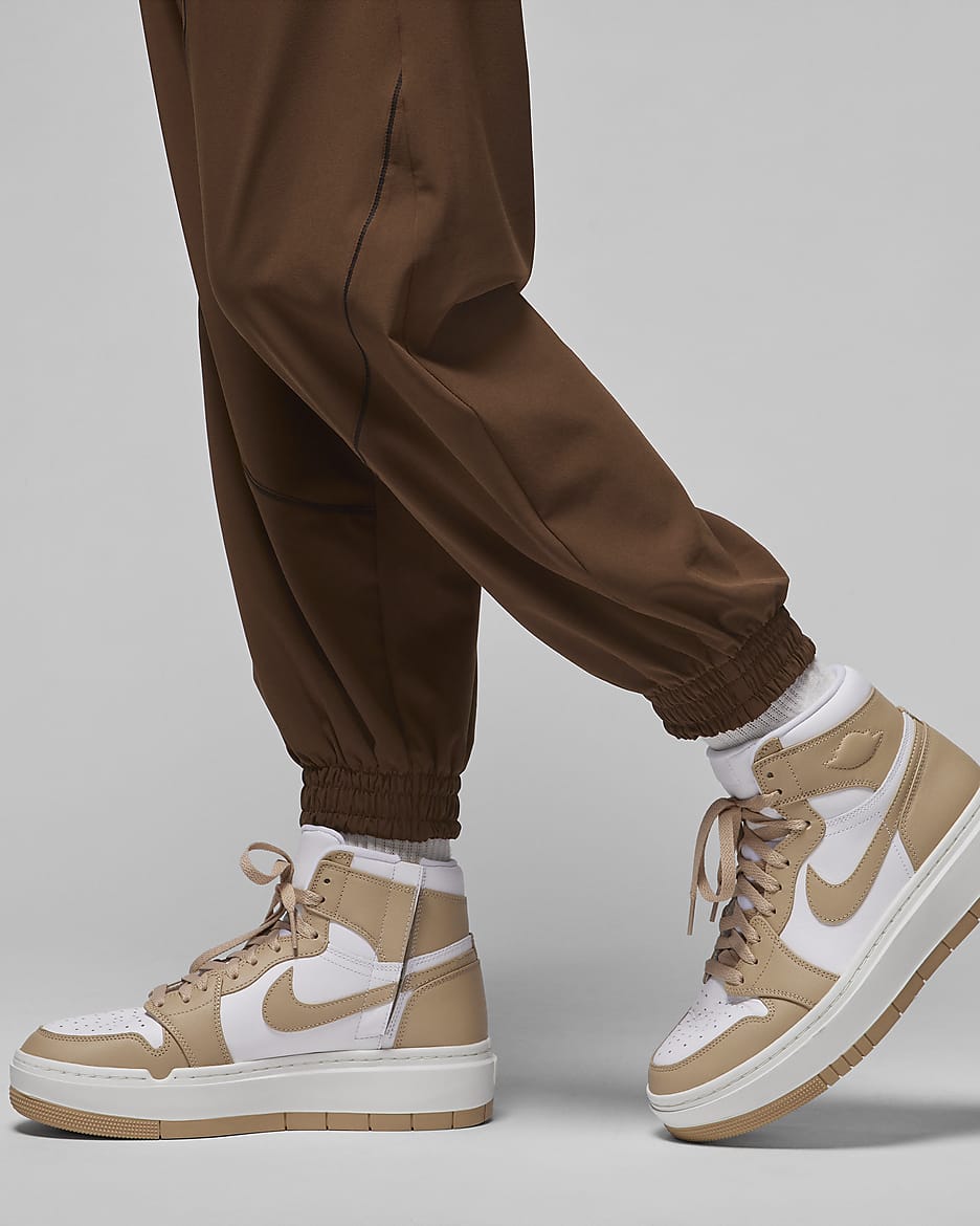 La tunnel jordan deals